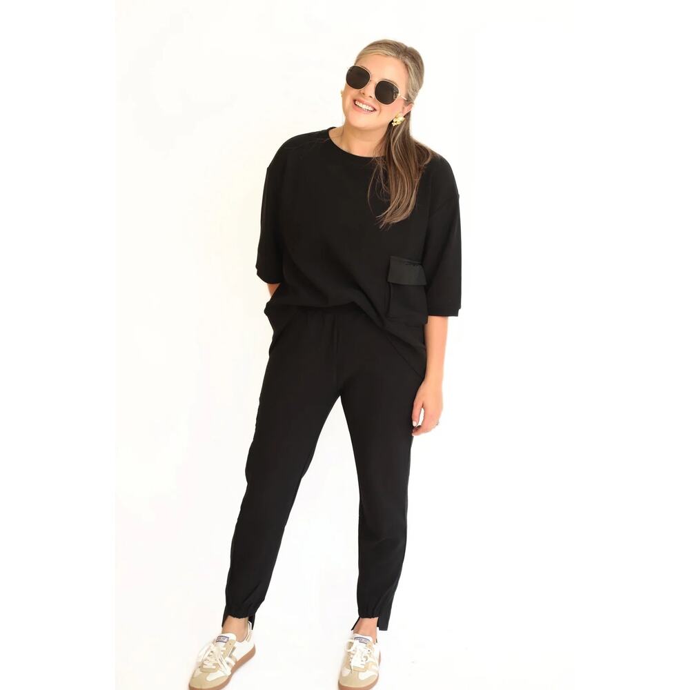 Joh The New Perry Set- Black NWT size XL/L